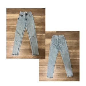 Cotton on light wash stretch mom jeans